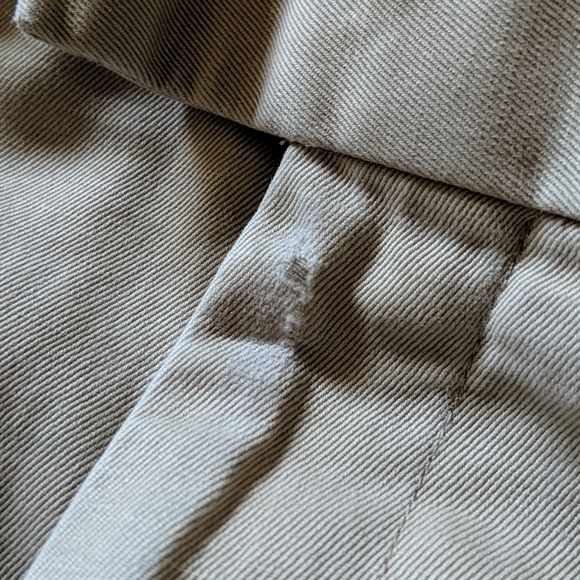 Khaki Banana Republic Suit (Suit 38R, Pants 30/30) - Picture 6 of 6